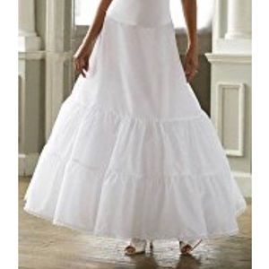 Medium Fullness 2 Tier A-line Slip